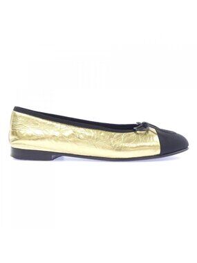Chanel Flat Shoes Sneakers Black